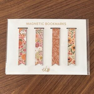 2/$10 Floral Magnetic Bookmarks Set